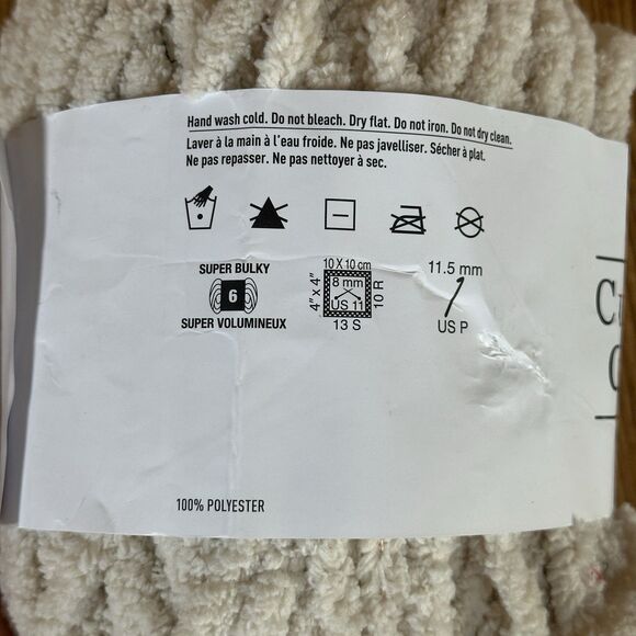 Loops Threads Cuddly Chenille Yarn 10.5 Oz 30 g Lot 20A Color 048 Creme Bulky 6 - Picture 4 of 6